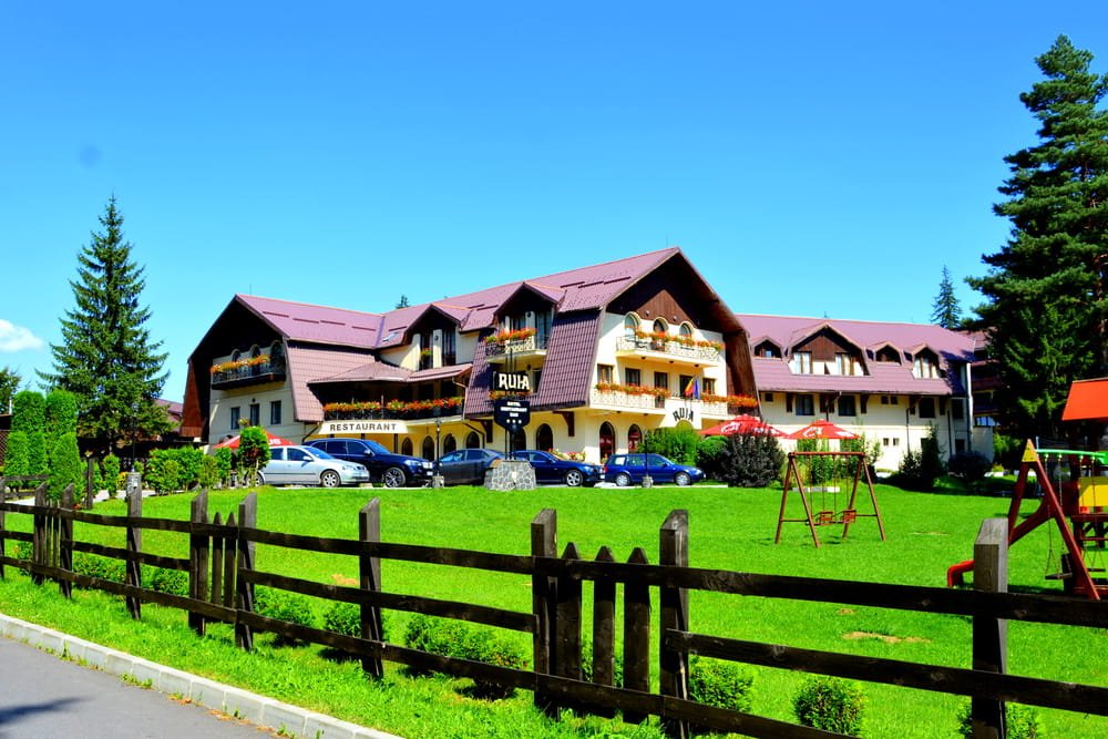 Poiana Brașov, la 12 km de Brașov